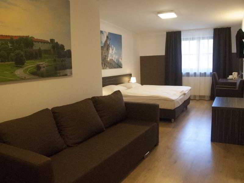 Pergamin Apartments Krakow Luaran gambar