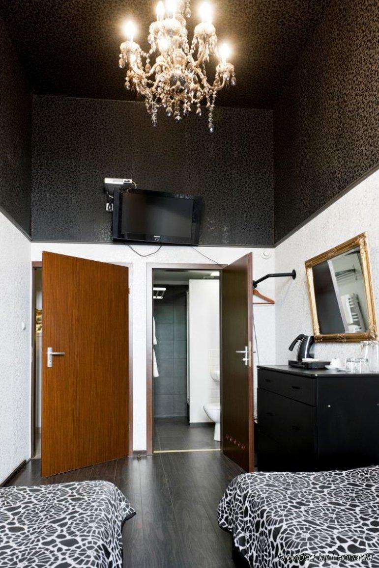 Pergamin Apartments Krakow Bilik gambar