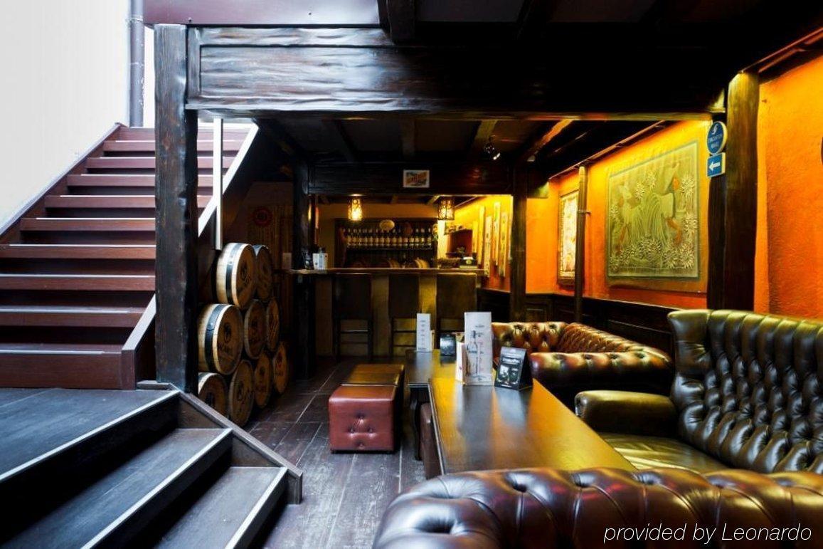 Pergamin Apartments Krakow Restoran gambar