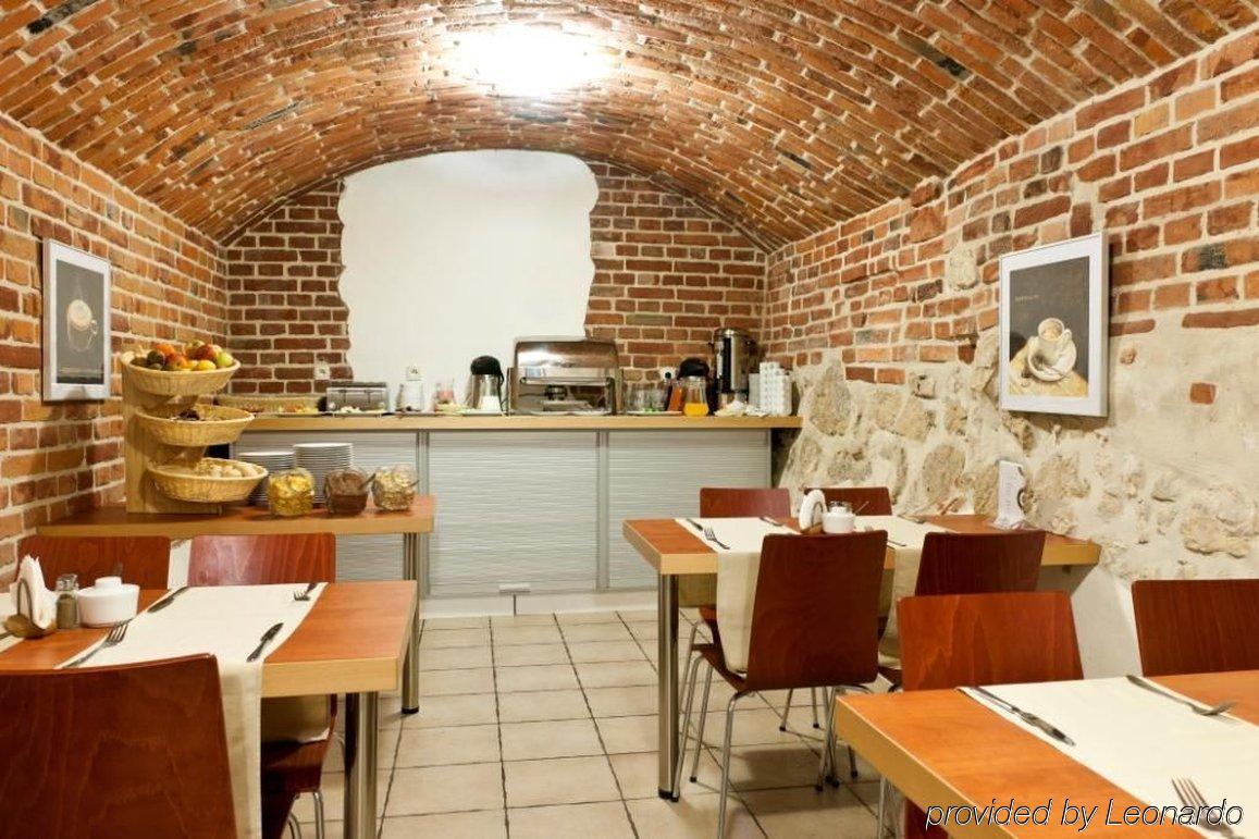 Pergamin Apartments Krakow Luaran gambar