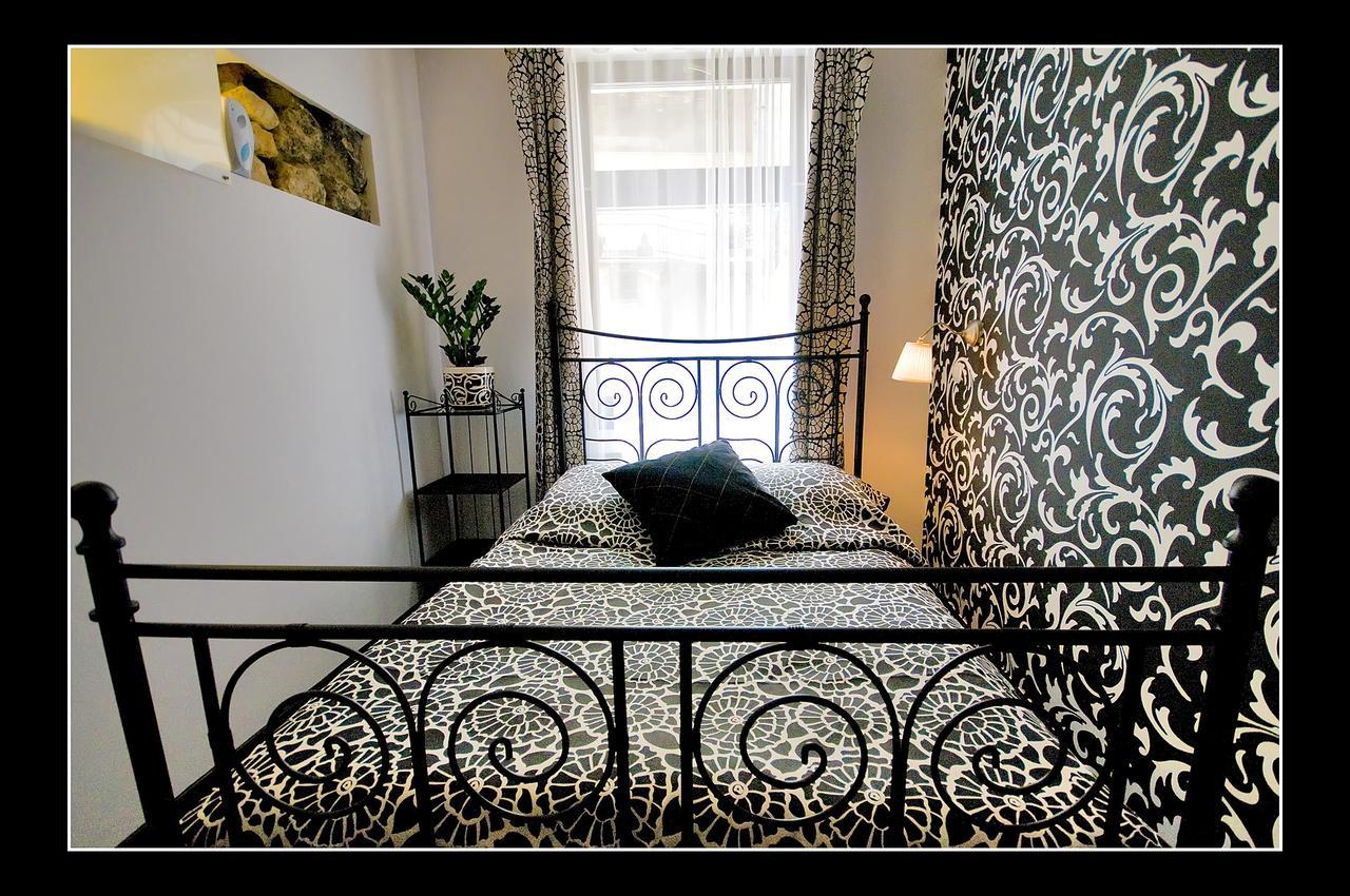 Pergamin Apartments Krakow Luaran gambar